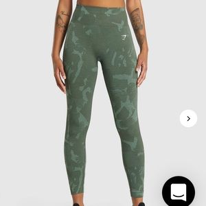 Camo Gym Shark leggings